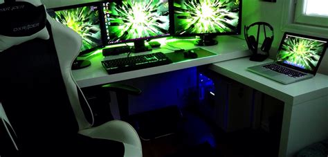 Black Green White Gaming Setup Gaming Setup Setup Pc Gaming Setup