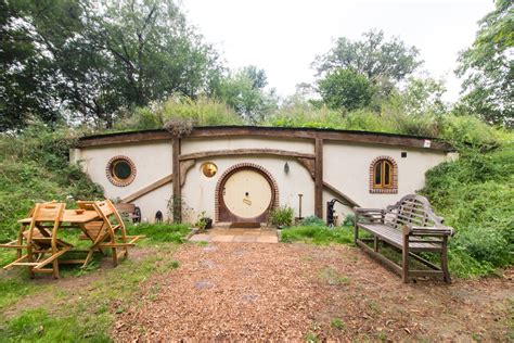 The Best Hobbit Hole In The Uk That You Can Stay In Faraway Lucy