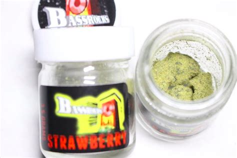 Buy Strawberry Bassrocks Moon Rocks Online OFFICIAL MOONROCKS DISPENSARY