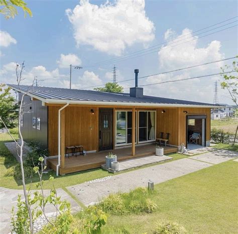 ボード「house Meeee」のピン 住宅建築デザイン 小さなビーチハウス 平屋 外観 デザイン