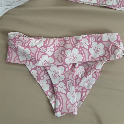 Frankies Bikinis Women S Pink And White Bikini And Tankini Bottoms Depop