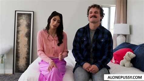 Sona Bella What A Horny Girl Wants