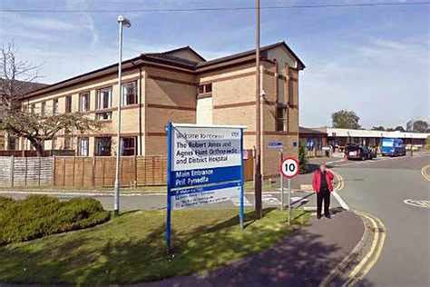 Bosses hit back in Oswestry Orthopaedic Hospital waiting time probe ...