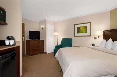 Embassy Suites Kansas City - Overland Park Overland Park, Kansas, US ...