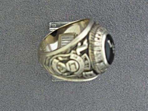 Lso Auctions Lot 1878 10k 1969 Lsu Class Ring Item 1074408036