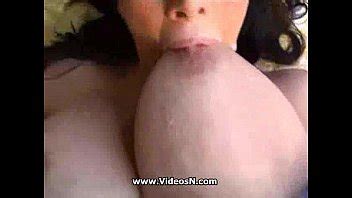 MEJOR recopilación de corridas en tetas grandes XVIDEOS