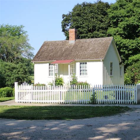 Herbert Hoovers Birth Home Taken By Me Historic Travel Historic