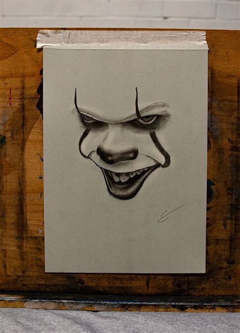 Pennywise pencil drawing Fairy Drawings, Dark Art Drawings, Drawing ...