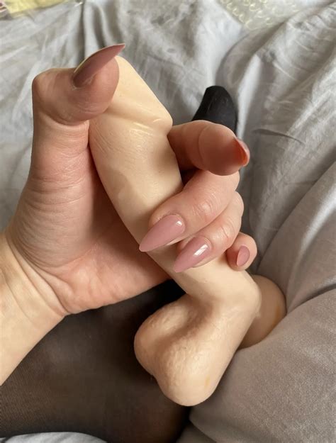 Practicing My Footjob Techniques Nude Pics XHamster