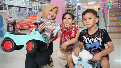 Beli Kado Mainan Truk Besar Dan Dekor Ulang Tahun Bayi Emil Yang Ke