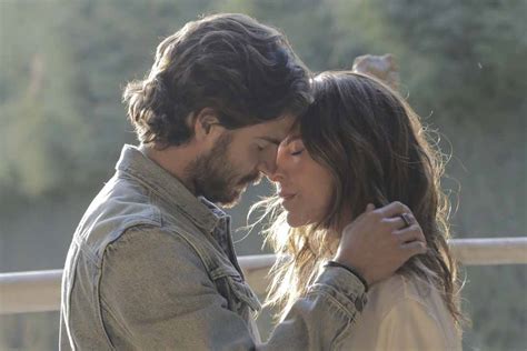 Volver A Caer Con Kate Del Castillo Y Maxi Iglesias Estreno En