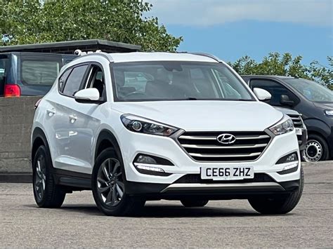 Used Hyundai Tucson Suv 1 7 Crdi Blue Drive Se Nav Dct Euro 6 S S 5dr