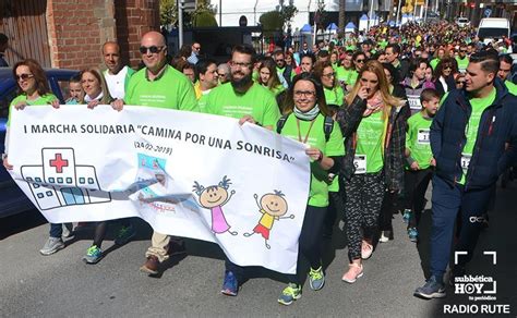 RUTE Más de 800 personas se suman al éxito de la I Marcha Solidaria