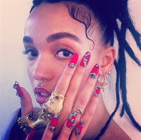 Fka Twigs Baby Hairs