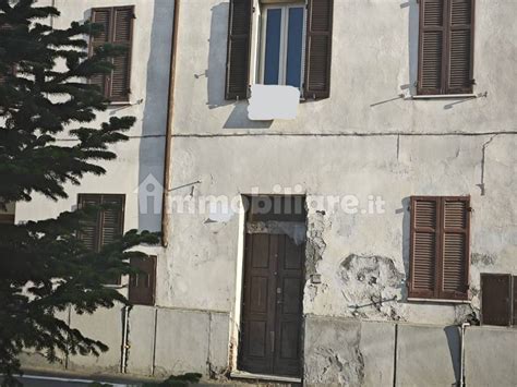 Vendita Terratetto Unifamiliare In Piazza Guglielmo Marconi Casal