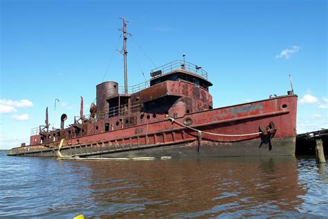 The New York City Graveyard Where Ships Go To Die Artofit