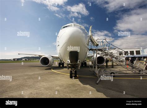 737-700, RAAF, boeing, wedgetail, radar Stock Photo - Alamy