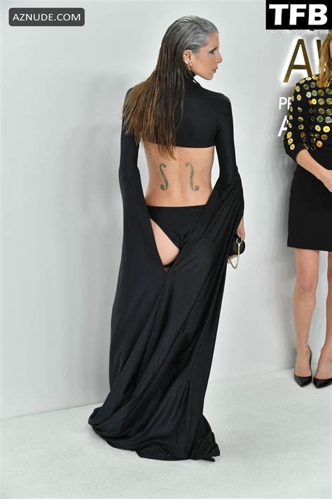 Julia Fox Sexy Seen Showing Off Her Hot Tits And Waist At The Cfda Fashion Awards In New York