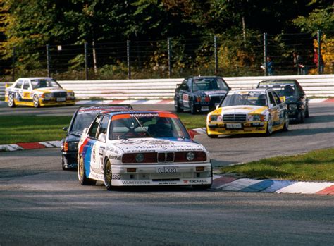 Foto BMW M3 E30 DTM Roberto Ravaglia 1989 vergrößert