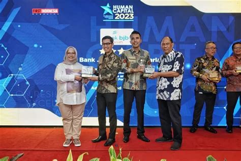 Bank Bjb Syariah Meraih Penghargaan Dari Hcre Award Ayo Semarang