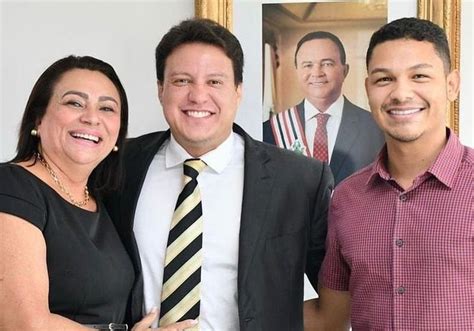 A pedido de Carlos Brandao e Felipe Camarão Simplesmente Maria volta