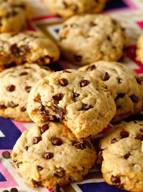 La Meilleure Recette De Biscuits Aux Brisures De Chocolat Biscuits