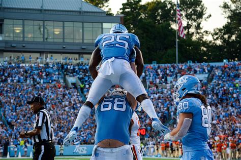 Four Tar Heels Placed on Pro Football Focus ACC Team of the Week - Chapelboro.com