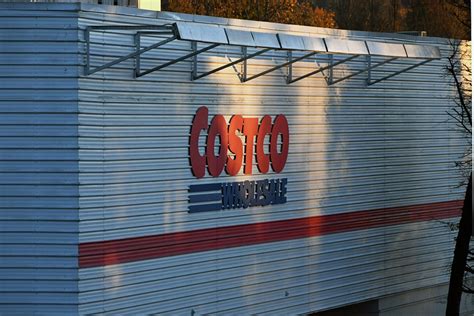 Shopper Sues Costco Over Fractured Ribs Vertebrae From Burnaby Store