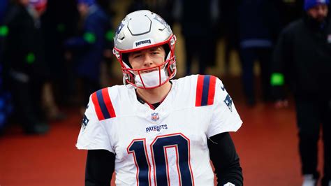 Quarterback Mac Jones End to New England Patriots Tenure: 'Not Who He Is'