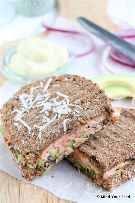 Tosti Met Gerookte Zalm Avocado En Parmezaan Gerookte Zalm Lekker