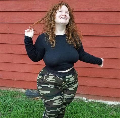 Clothing Thigh Leg Waist Porn Pic