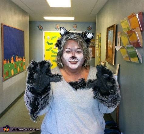 Big Bad Wolf Halloween Costume | Original DIY Costumes - Photo 2/5