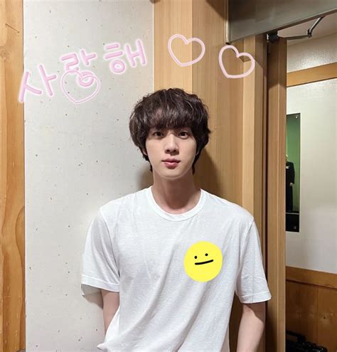 Bts 커뮤니티 포스트 Jin君🐹🧡 Instagram 投稿できてよかったね💓 Instagramにとまどうjin君に アドバイスする