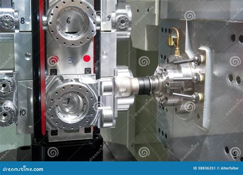 Drehbank CNC Mahlen stockbild Bild von bohrgerät schwer 38836351