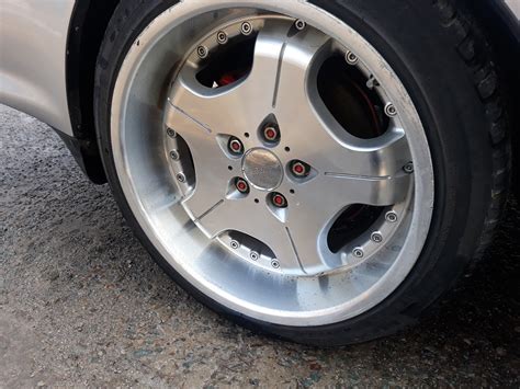 Закрытые гайки в место открытых. — Toyota Mark II (90), 2,5 л, 1994 ...