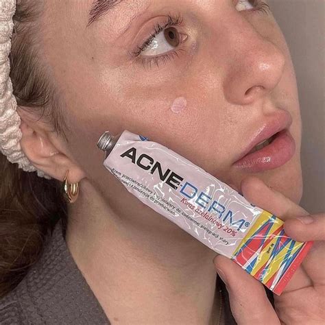 Kem Trị Mụn Mờ Thâm Acne Derm Kwas Azelainowy 20 Bicicosmetics