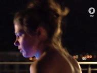 Naked Meike Droste in Frau Temme sucht das Glück