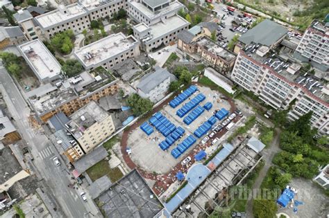 Porak Poranda Sichuan Dilanda Gempa Berkekuatan Magnitudo 6 6 Foto 7