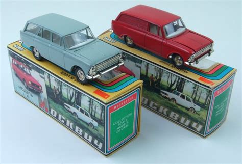 AGAT - 1:43 - Moskvitch Estate 427 and Moskvitch Van 433 - - Catawiki