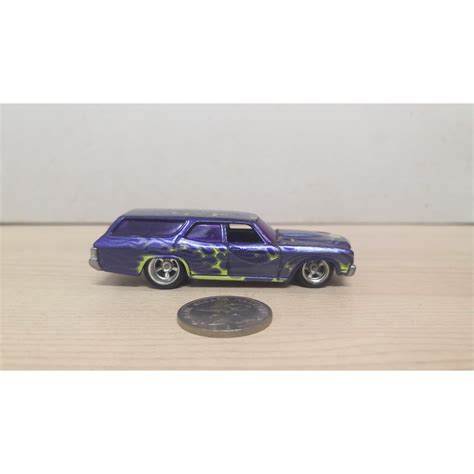 Hot Wheels Chevelle Ss Wagon Metalflake Purple Shopee Malaysia