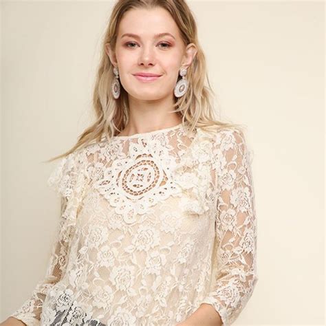 Umgee Tops Nwt Umgee Sheer Floral Lace 34 Sleeve Keyhole Top Poshmark