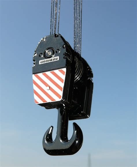 Crane & Rigging Services