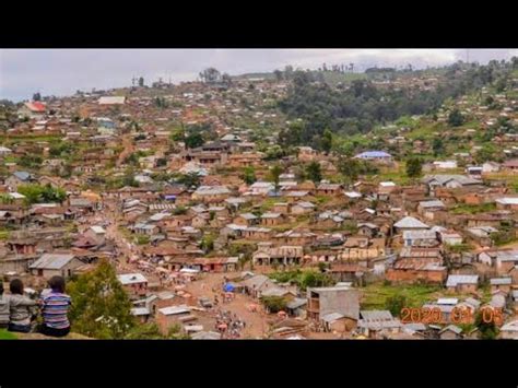 Les M23 à 5 Km de Kanyabayonga Panique et déplacement de la