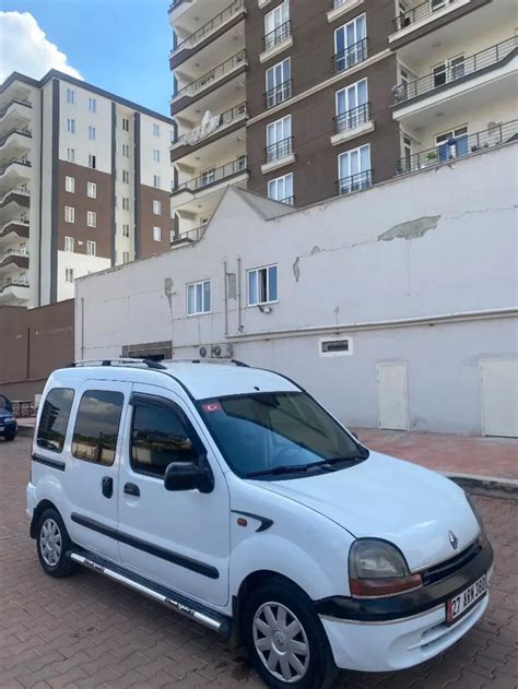 1999 MODEL KANGOO SİNİF TEMİZLİKTE SAHİN FİYATİNA MUAYENE YENİ YAPİLDİ