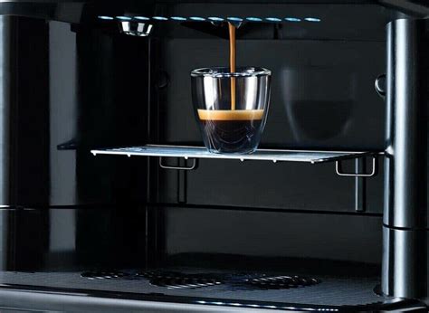 Кофемашина Saeco Phedra Evo Espresso купить в Москве на NeAmazon