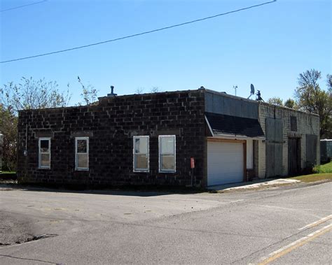 Otley Funeral Homes, funeral services & flowers in Iowa
