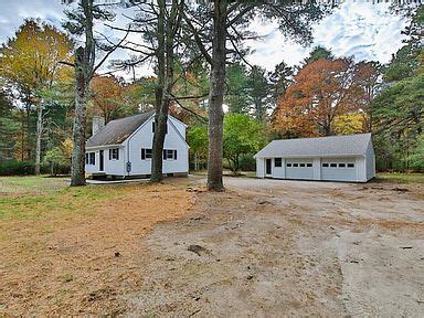 519 Switch Rd Wood River Junction RI 02894 Zillow