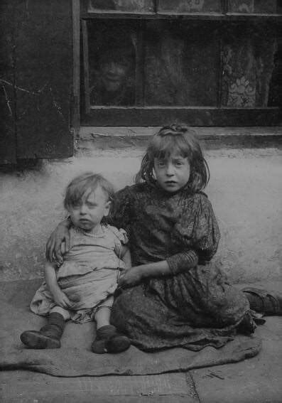 27 Haunting Images Of The Slums In Victorian England