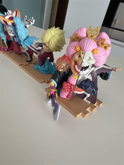One Piece Figure Set, Hobbies & Toys, Toys & Games on Carousell