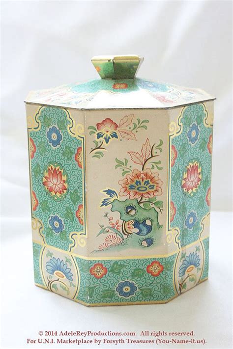 Vintage Octagonal Floral Tin By The Metal Box Company Etsy Tin Vintage Floral